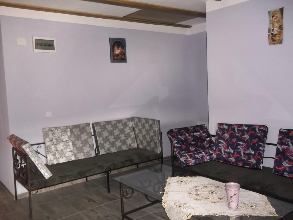 Pensiunea Lacul Albesti Albestii Paminteni エクステリア 写真